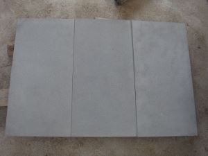Weiße Marmorfliese